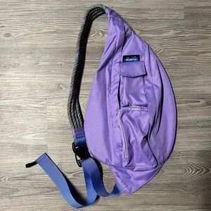 Kavu Lavender Belt Bag with Blue Strap